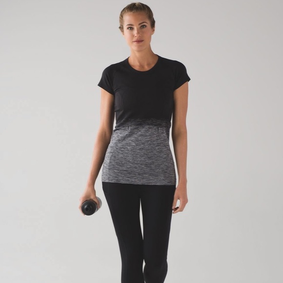 SOLD Lululemon Swiftly Tech Crew Short Sleeve Shirt - Picture 7 of 8